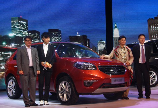 雷诺新科雷傲上市 售价22.98万-29.68万