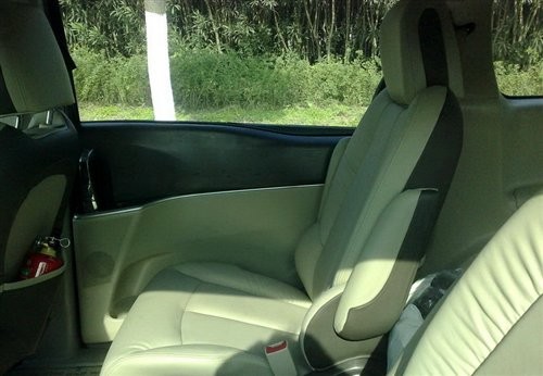 配置全面升级 全新别克GL8国内谍照曝光